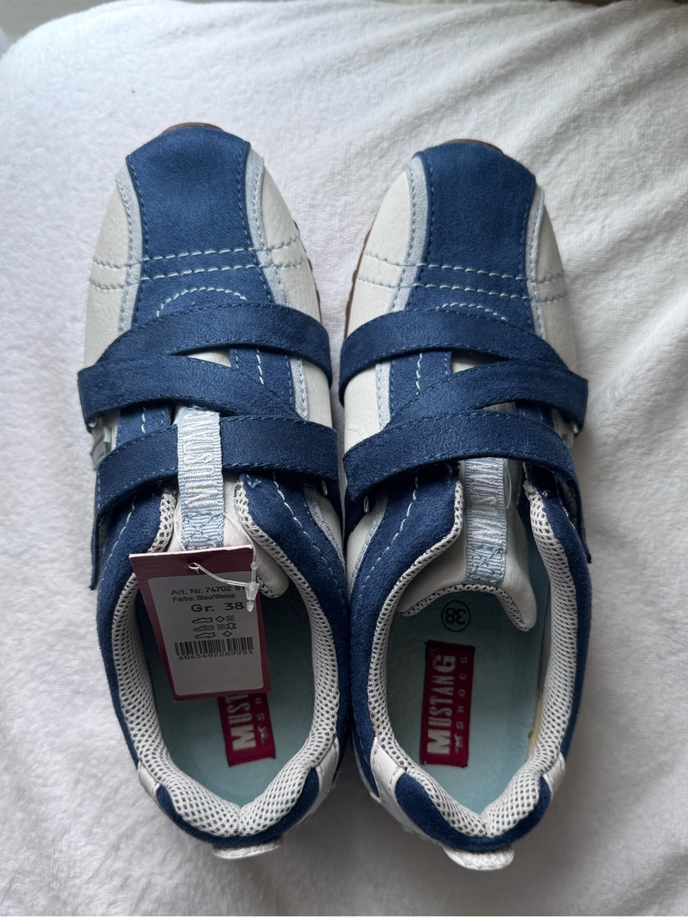NWT Vintage Deadstock Mustang Blue & White Sporty Velcro Sneakers | 38 EU - W